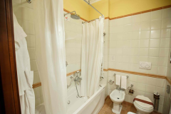 suite-con-vasca-idromassaggio