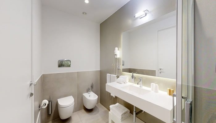 bagno-camera-superior-panoramica