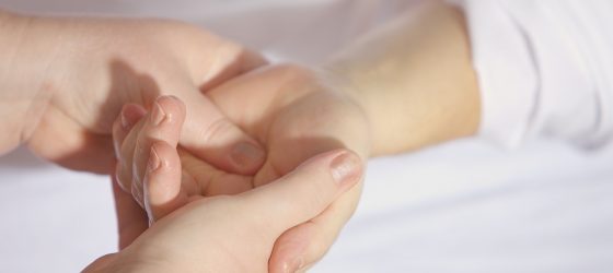 I trattamenti Benessere migliori: Massaggio alle mani